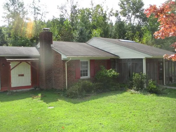 453 Parker Rd, Danville, VA 24540