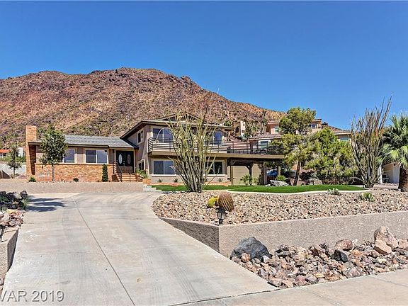 3rd image of 1014 Woodacre Dr