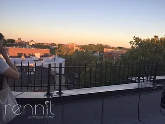 Rented by Rennit Inc.