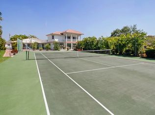 740 Bluebird Ln, Plantation, FL 33324