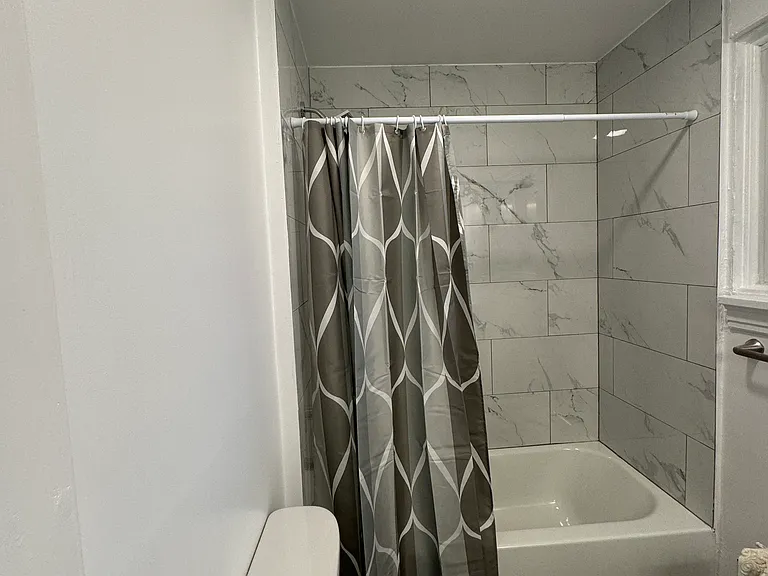 496 Gettysburg St #2 — Photo 8