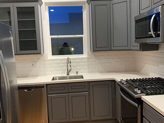 2nd image of 342 S 18th St