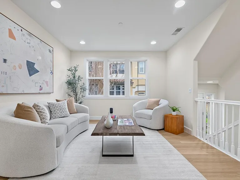 517 Sirte Ter — Photo 16