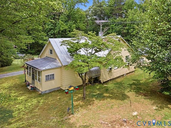 5th image of 662 Mount Pleasant Church Rd