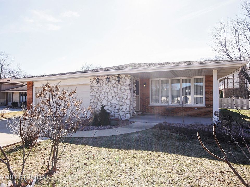 1st image of 6205 W Carol Ln
