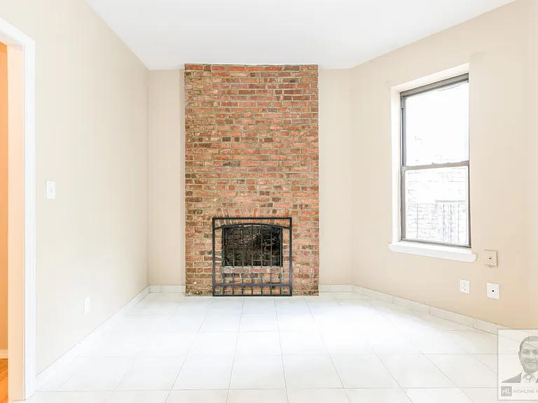 181 7th Ave #3 — Photo 9