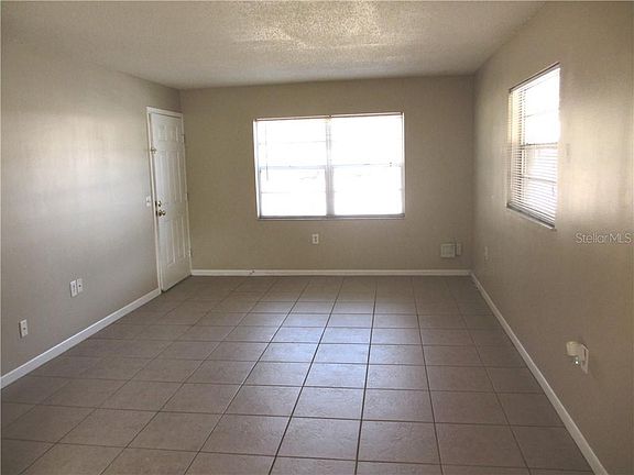 3rd image of 6905 Mathers Ln APT B
