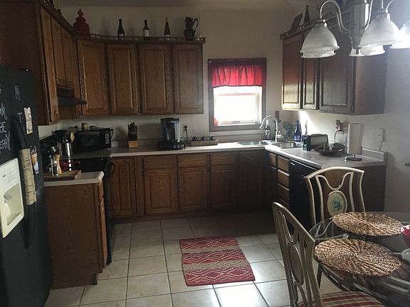 4th image of 142 N Bennett Ave