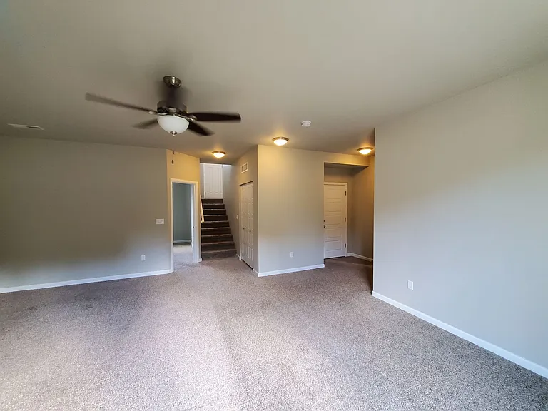 9952 Jackson St SE — Photo 32