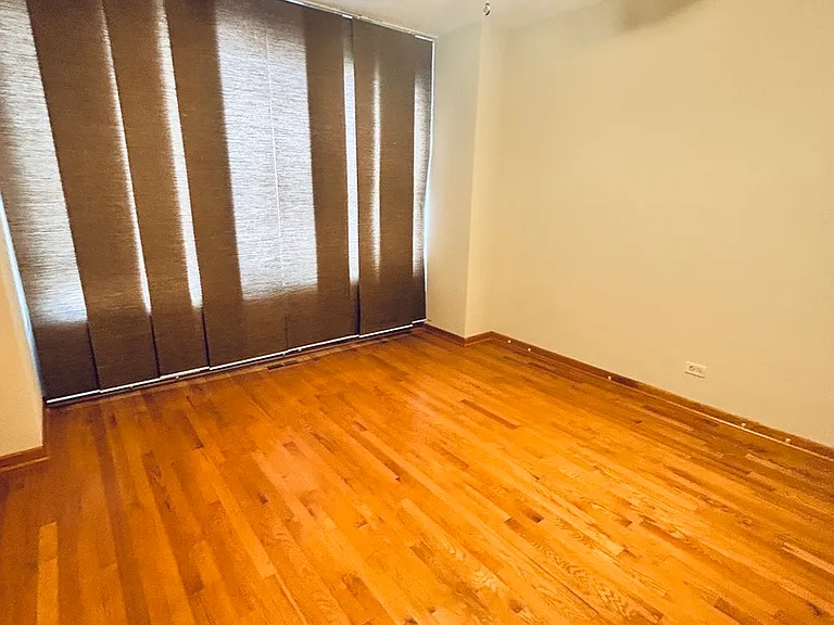 3209 N Drake Ave #H — Photo 2