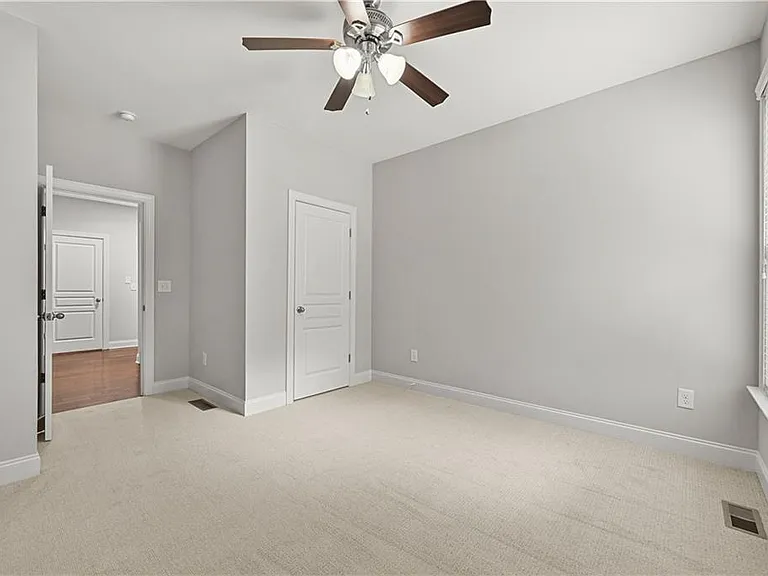 9965 Cameron Parc Cir — Photo 20