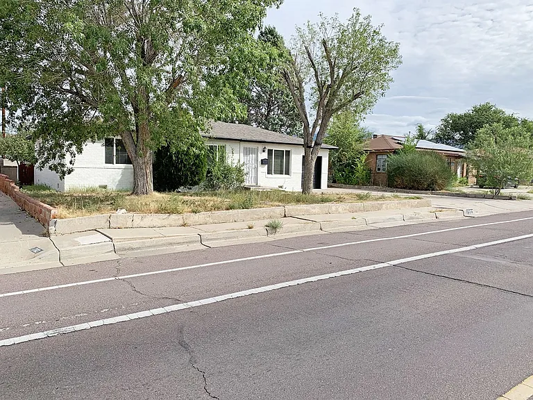 7903 Indian School Rd NE — Photo 3