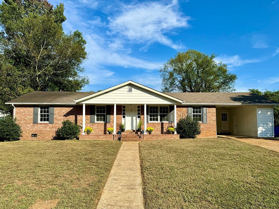 1st image of 559 Malone Cir