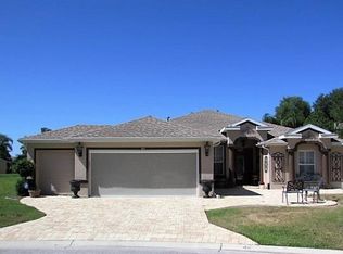 851 Old Oaks Ln, Leesburg, FL 34748