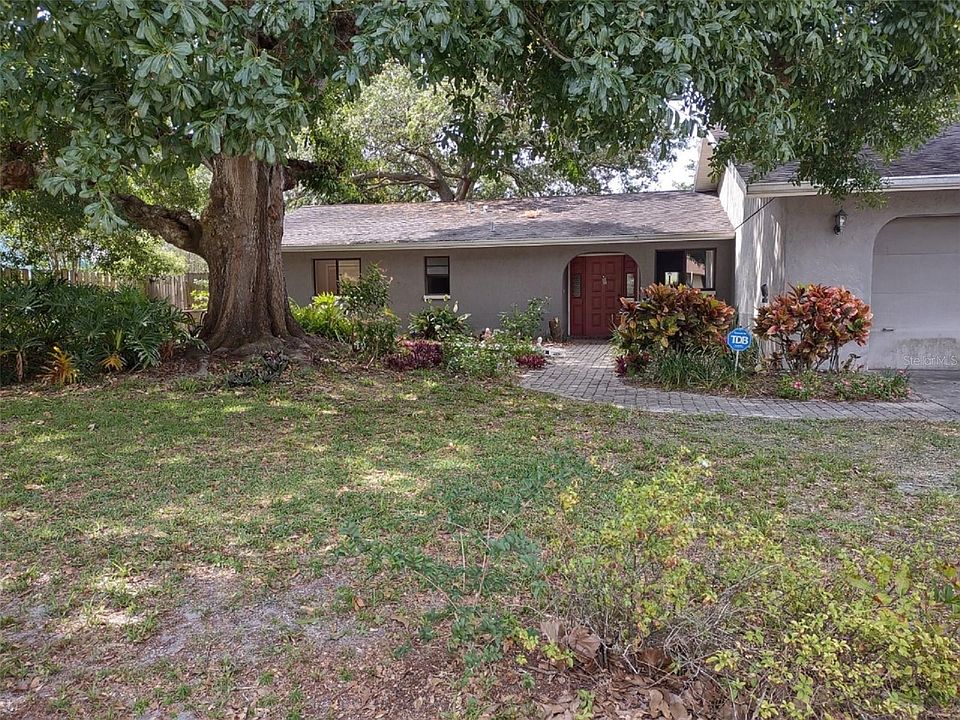 1st image of 824 Alderwood Way