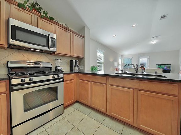 5th image of 1506 Stillstone Dr
