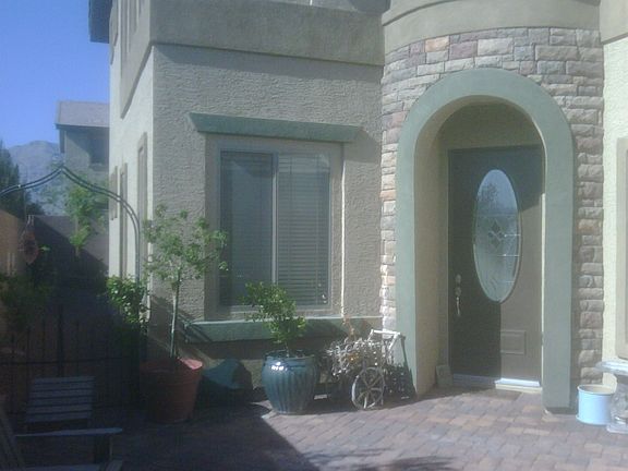 3rd image of 3916 Kettle Falls Ave