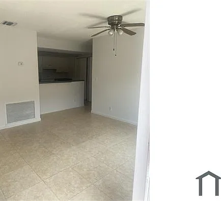 6545 Harbour Rd — Photo 10