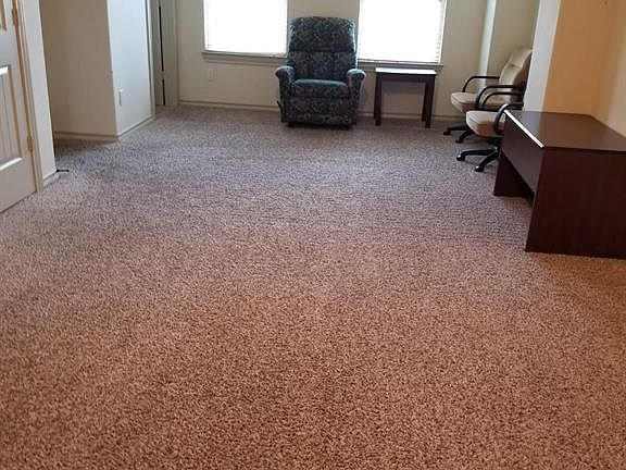 2nd image of 3319 Selene Dr