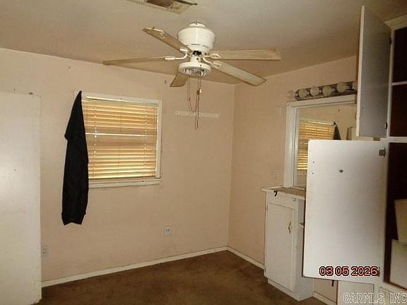 4th image of 207 Shamrock Dr