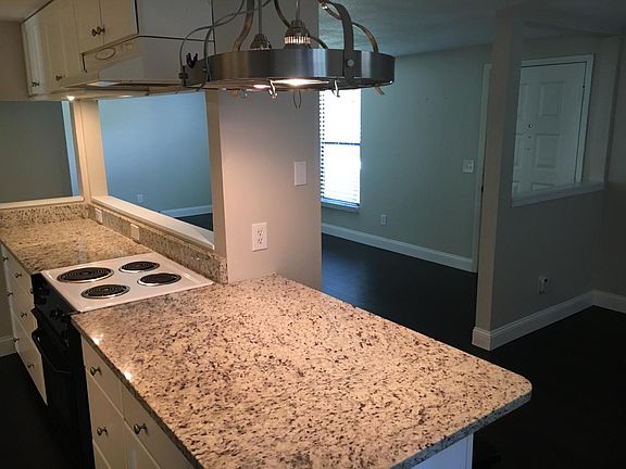 4th image of 2816 W Shelton Ave