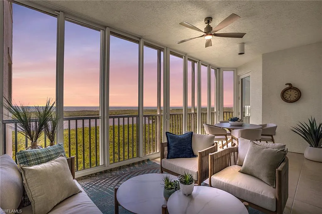 3 bed, 3.0 bath, 2798 sqft, $9,750 — Photo 1