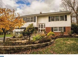 27 Ashton Rd, Collegeville, PA 19426