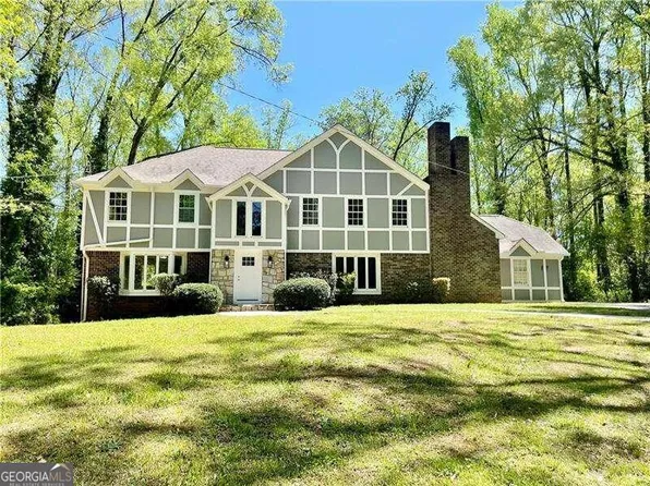 3780 Sherbrook Ct, Atlanta, GA 30349