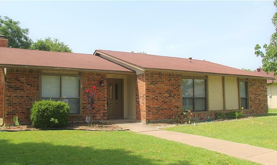 1st image of 2116 Linda Ln