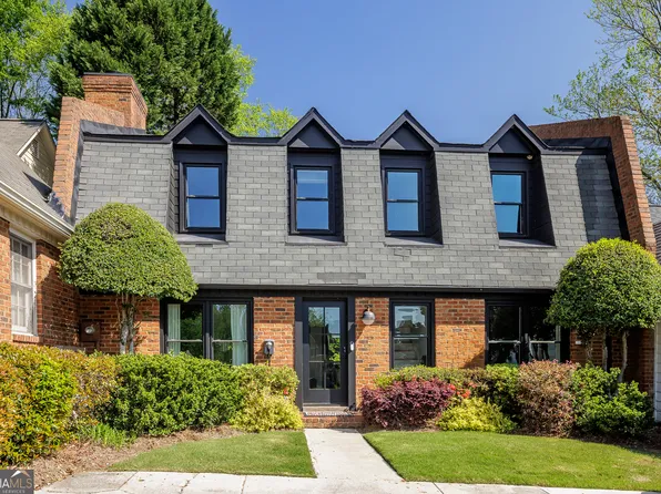 902 Lenox Hill Ct NE, Atlanta, GA 30324