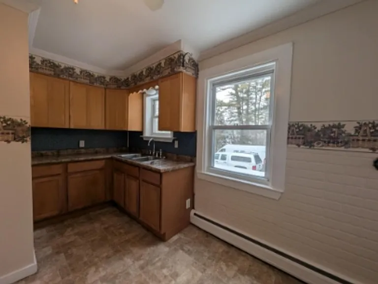 53 Perkins Ave — Photo 10