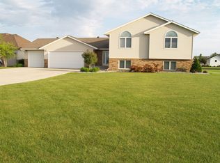 1423 Beede Ave, Breckenridge, MN 56520