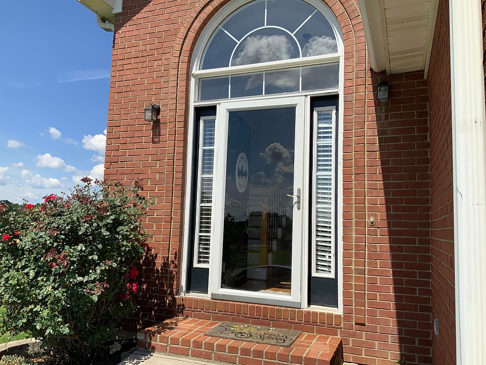 1st image of 42 Saint Annes Ct