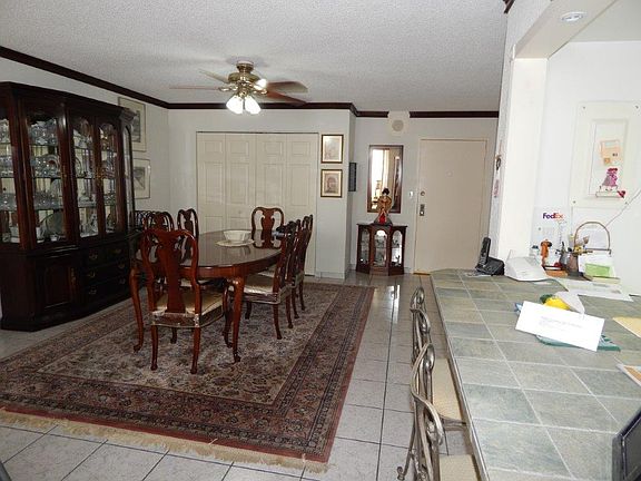 3rd image of 2401 Collins Ave APT 1706