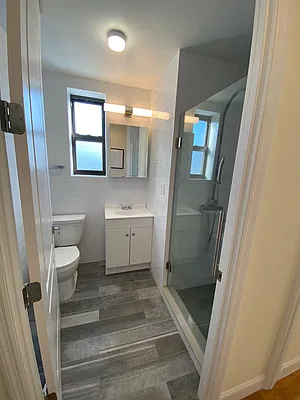 Rented by Oxford Property Group | media 21