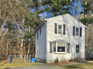 6 Holly Rd, Holbrook, MA 02343