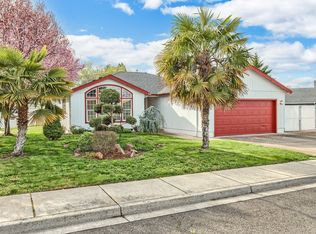 1225 Rochelle Ct, Central Pt, OR 97502