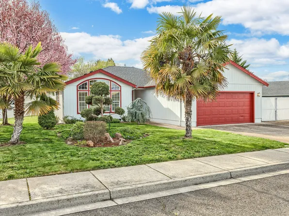 1225 Rochelle Ct, Central Pt, OR 97502