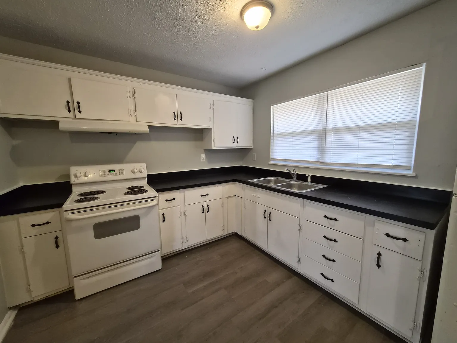 4102 Biscayne Road - 1 — Photo 4