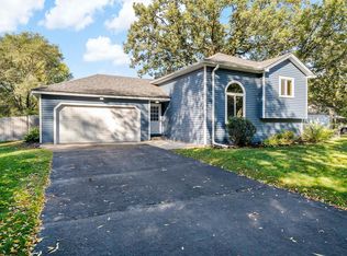 4023 Edgewood Rd NE, Blaine, MN 55014