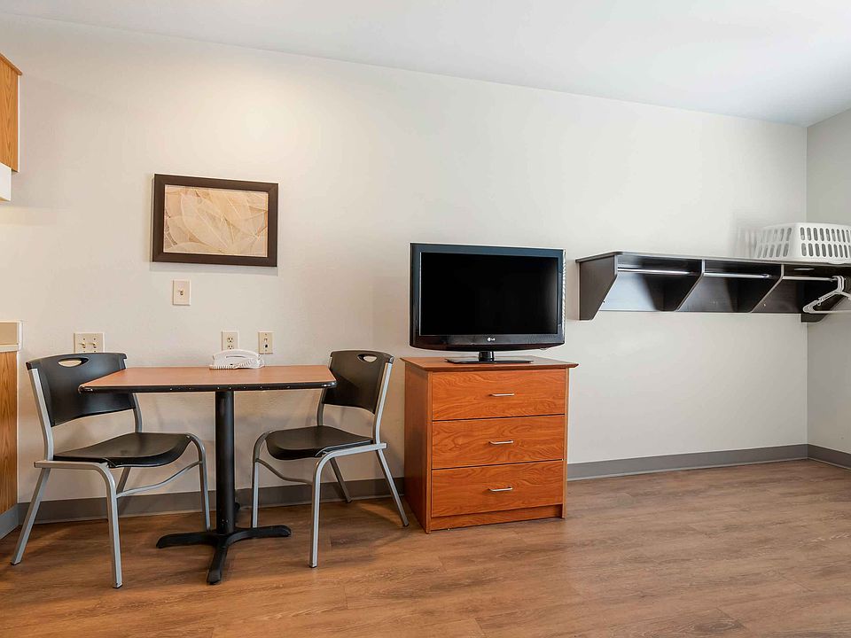 Studio Suite - 1 Queen Bed
