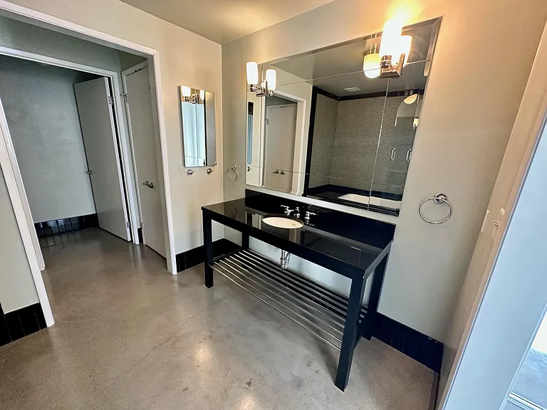 849 S Broadway #508 — Photo 22