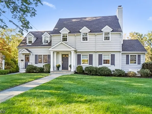 27 Beekman Rd, Summit City, NJ 07901