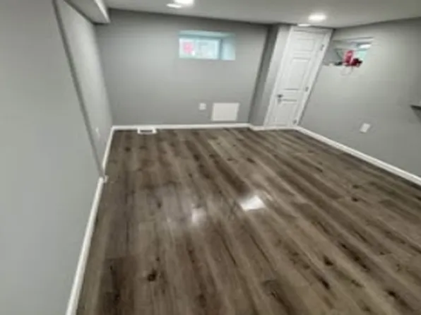 553 Dewey Avenue image 5 of 6