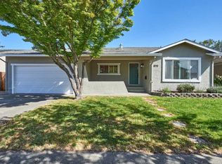670 Costa Dr, Napa, CA 94558