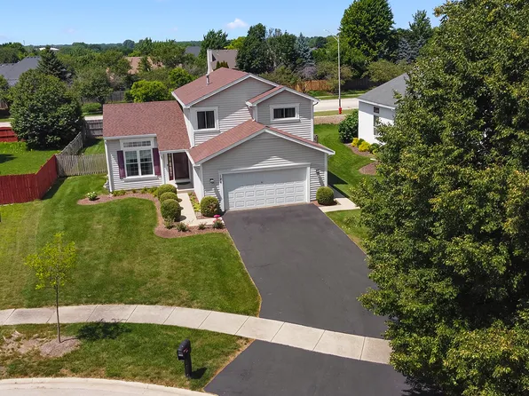 124 Periwinkle Ln, Bolingbrook, IL 60490