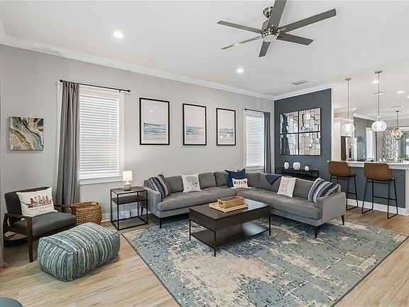 5th image of 2411 17TH AVENUE N