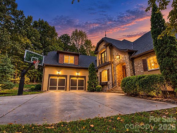 2nd image of 6031 Greystone Dr