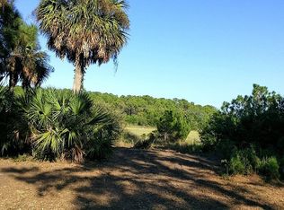 156 Eddings Point Rd, Saint Helena Island, SC 29920
