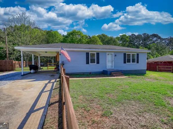 1329 Fairview Dr, Monroe, GA 30656